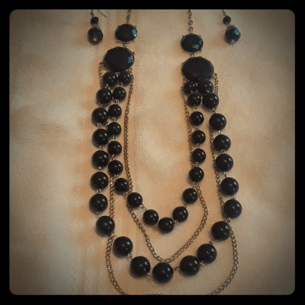 Necklace and earrings.